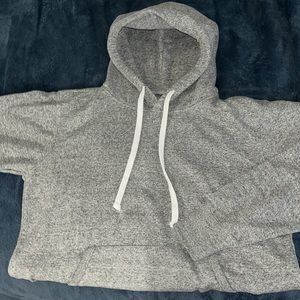 Small grey sweater/sweatshirt
